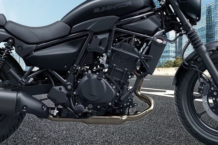 Kawasaki's new bike Eliminator Cruiser made a domineering entry, strong look and dashing features will start beating Honda's 'Dhak Dhak'