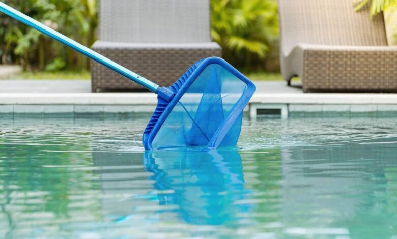Keep Your Swimming Pools Water Purifier with Service Maintenance